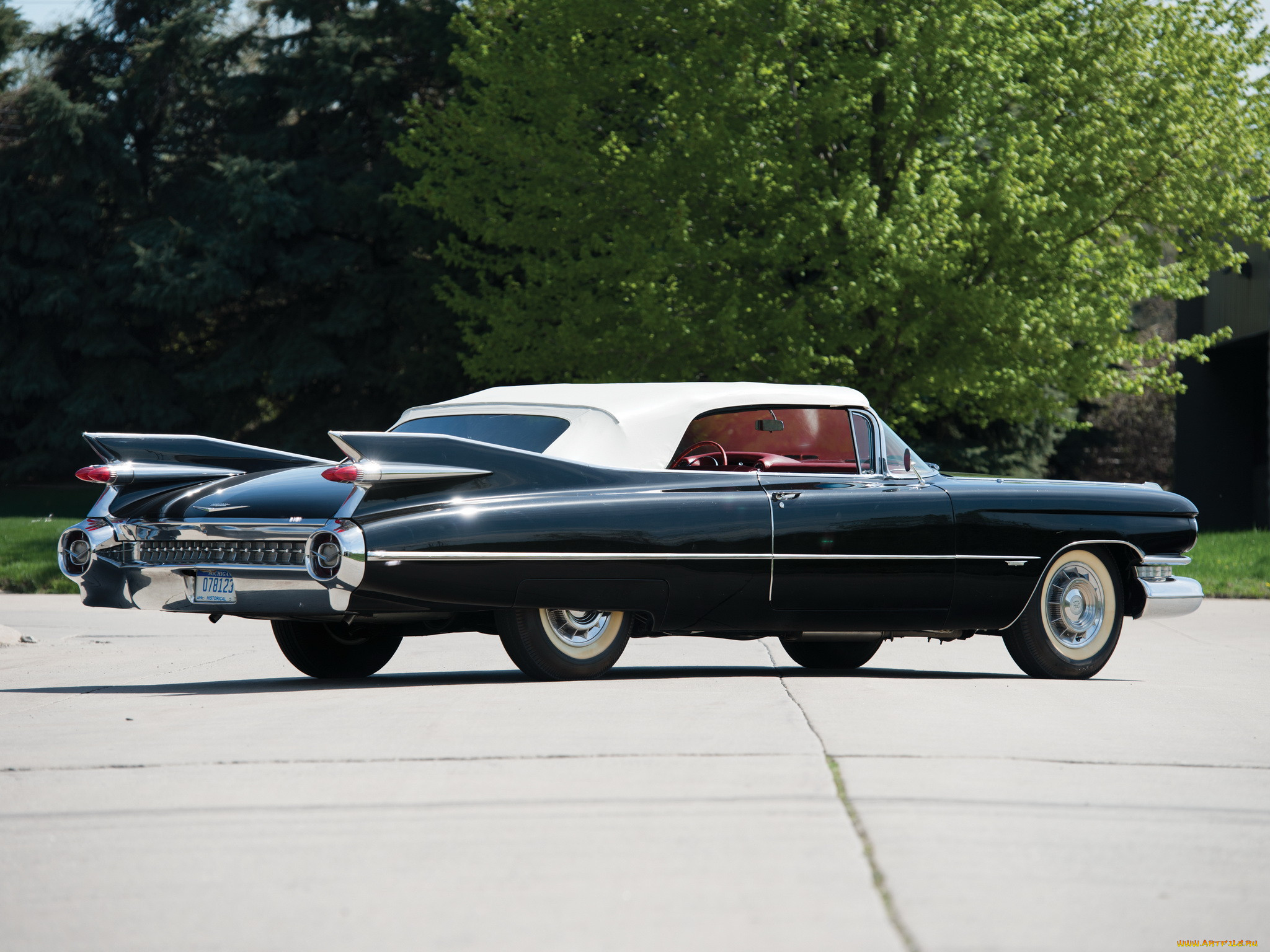 , cadillac